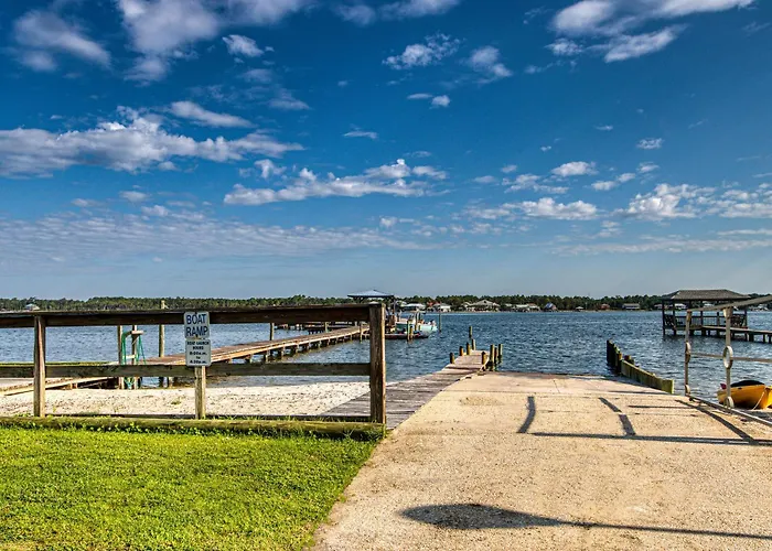 Surf & Racquet Club 306c Apartment